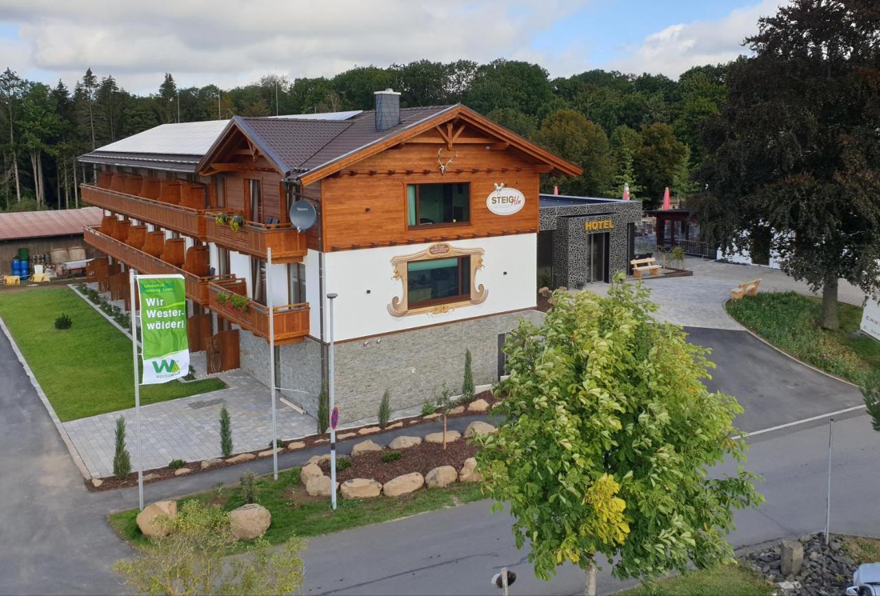Steig Hotell Bad Marienberg Exteriör bild