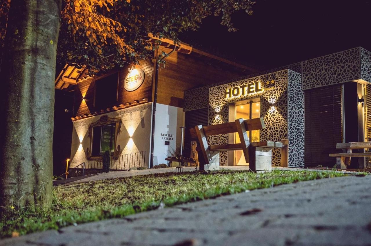 Steig Hotell Bad Marienberg Exteriör bild